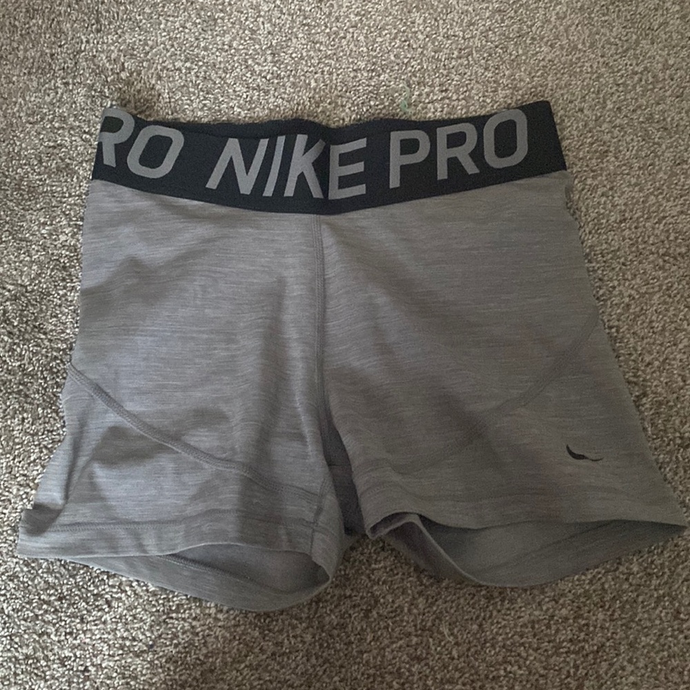 nike pros